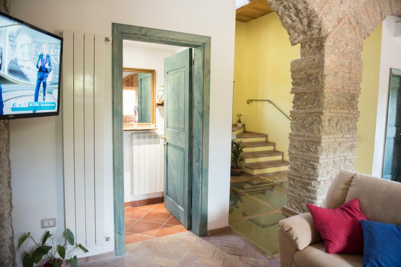 Rifugio Tra Gli Ulivi Bed & Breakfast *
